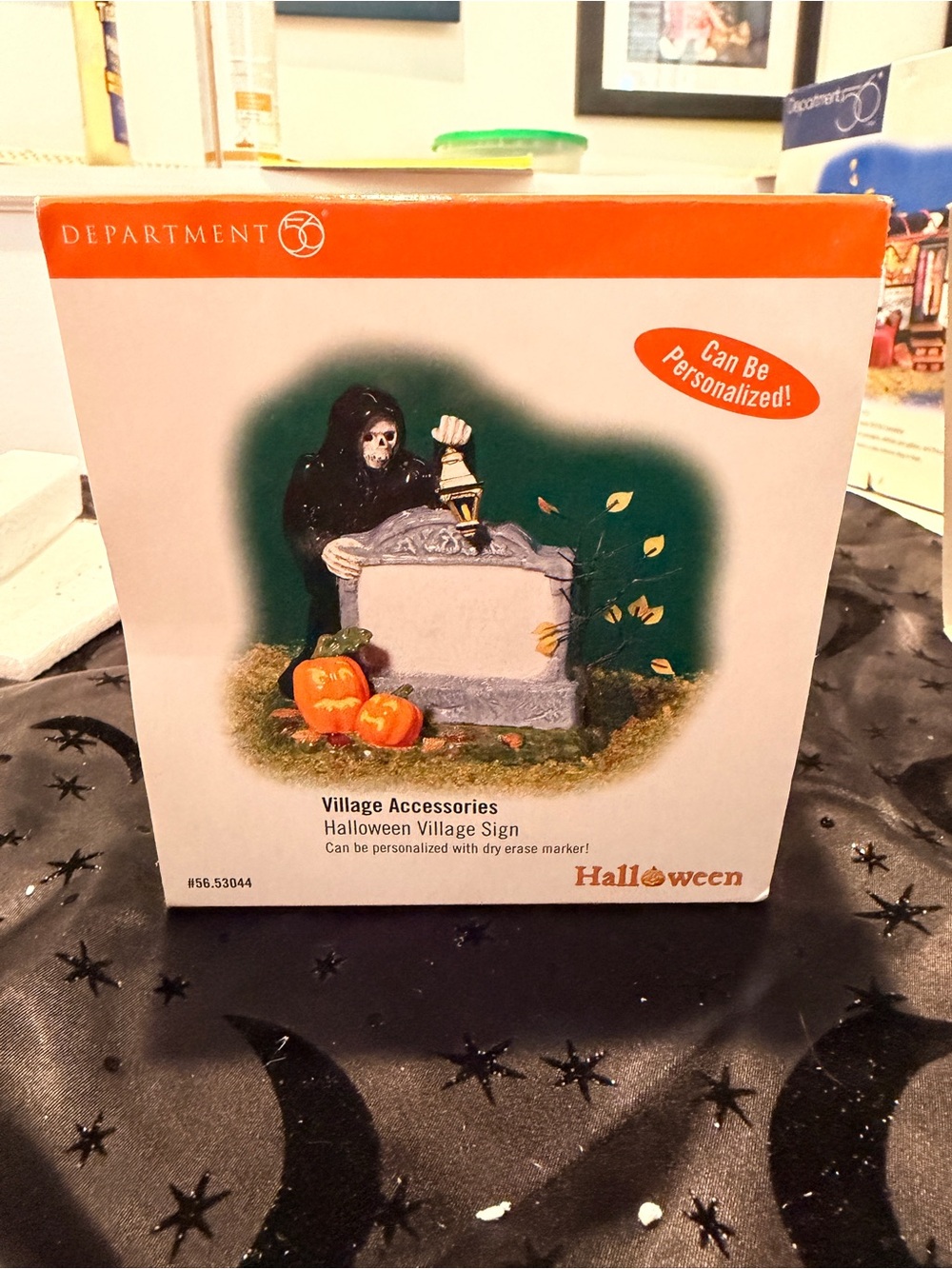 Department 56 Halloween Village Sign - retired